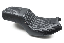 Load image into Gallery viewer, Mustang 20-22 Indian Challenger Squareback 1PC Seat w/ Diamond Stitch - Black