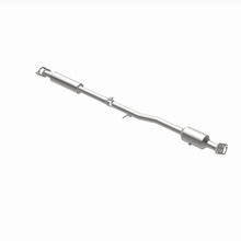 Load image into Gallery viewer, Magnaflow 14-15 Kia Sportage 2.4L Direct Fit Cat Converter