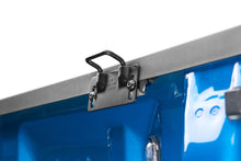 Load image into Gallery viewer, Extang 17-21 Nissan Titan (5 ft 6 in) (With Rail System) Trifecta ALX