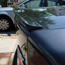 Load image into Gallery viewer, 1997-2004 Volkswagen Passat B5 MK5 PV Style Black Trunk Spoiler PUF