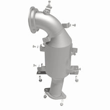 Load image into Gallery viewer, Magnaflow 21-23 Chevrolet Blazer L4 2.0L Direct Fit EPA Compliant Catalytic Converter