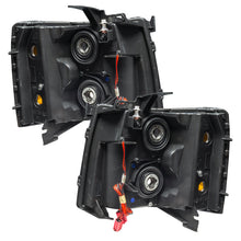 Load image into Gallery viewer, Oracle Lighting 07-13 Chevrolet Silverado Assembled Halo Headlights Round Style -Blue SEE WARRANTY