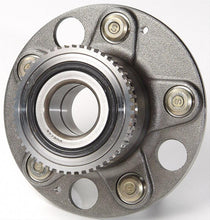 Load image into Gallery viewer, MOOG 96-97 Isuzu Oasis Rear Hub Assembly