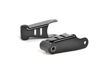 Load image into Gallery viewer, Lowering Shackles | 1.5 Inch | Chevy/GMC 1500 (99-18 &amp; Classic)