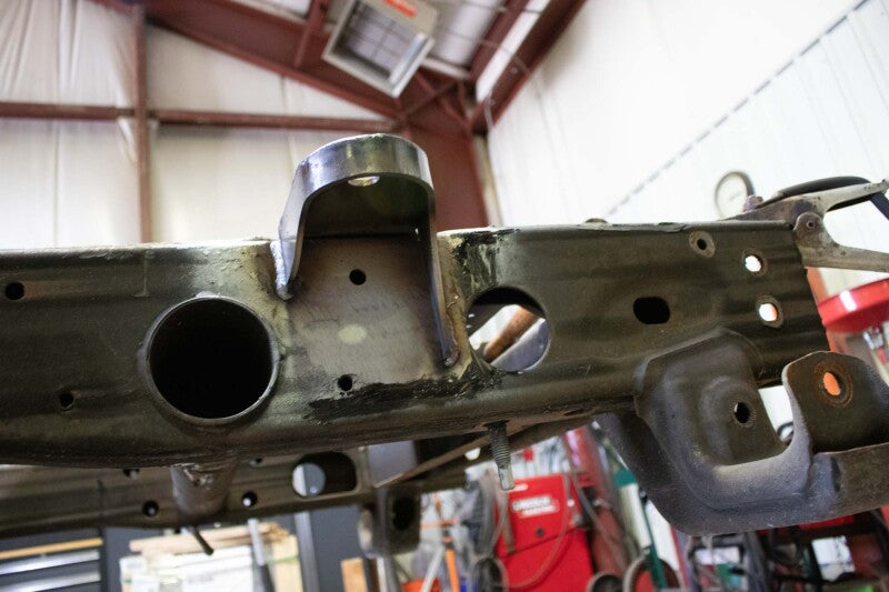 Rust Buster 11-18 Chevy Silverado 2500HD/3500HD Rear Bed Mount - Left