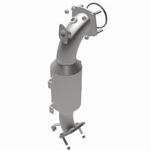 Load image into Gallery viewer, MagnaFlow DF Conv 2020 Jeep Cherokee Single Underbody 2L