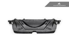 Load image into Gallery viewer, AutoTecknic Dry Carbon Fiber Crosslink Cooling Shroud - G90/ G99 M5