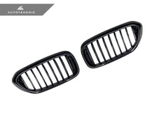 Load image into Gallery viewer, AutoTecknic Carbon Fiber Front Grille Set - G30 5-Series Pre-LCI
