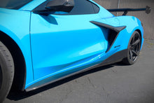 Load image into Gallery viewer, Chevrolet Corvette C8 Z06/ E Ray/ ZR1/ Grand Sport Carbon Fiber Side Rocker Extensions/ Side Skirts