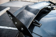 Load image into Gallery viewer, Universal Fitment Carbon Fiber GTC-200 Drag Adjustable Wing
