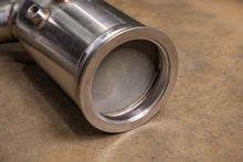 Load image into Gallery viewer, Porsche Cayenne Turbo S/GT/GTS 400 Cell Catted Downpipes