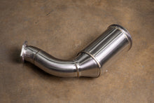 Load image into Gallery viewer, Porsche Cayenne Turbo S/GT/GTS 400 Cell Catted Downpipes