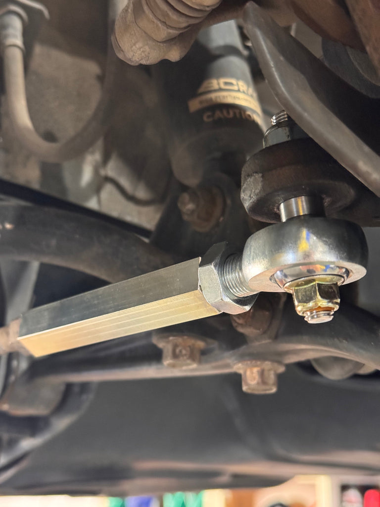 1995–2001 Toyota Crown S150 Adjustable Outer Tie Rods
