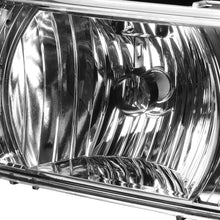 Load image into Gallery viewer, 04-12 Chevrolet Colorado / GMC Canyon Fog Lights Clear H11 Bulb