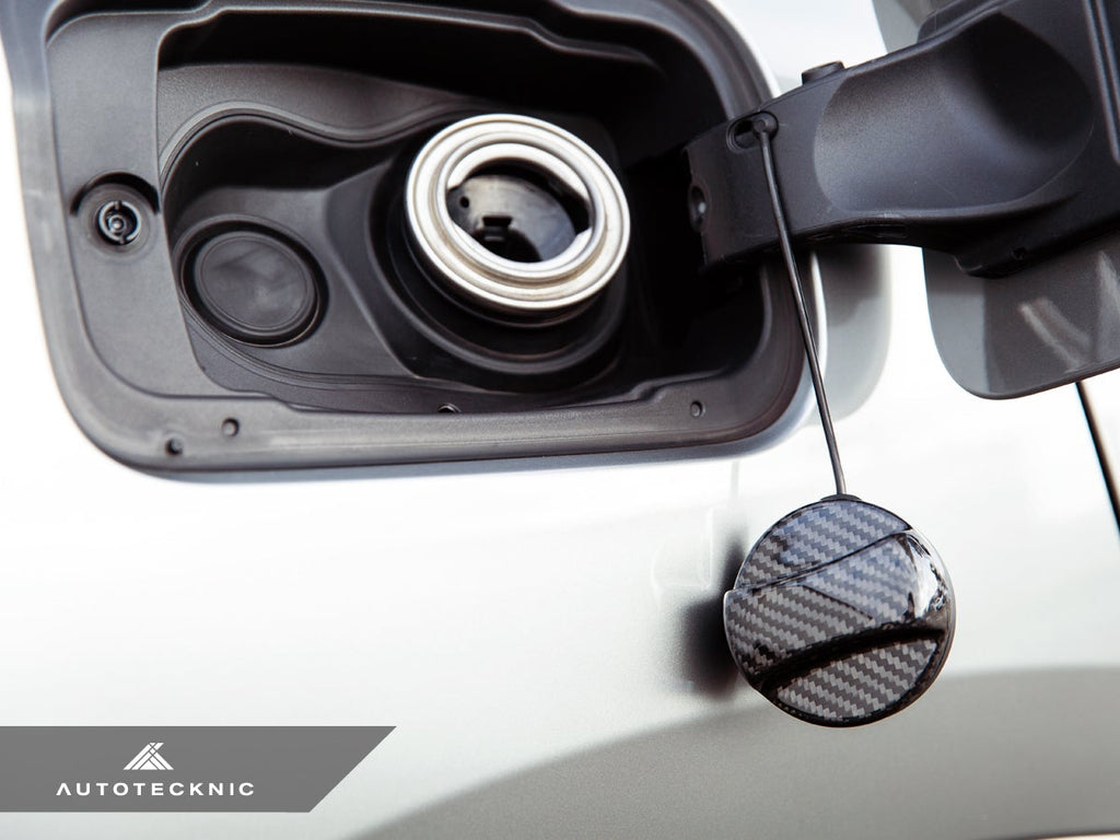 AutoTecknic Dry Carbon Competition Fuel Cap Cover - E89 Z4