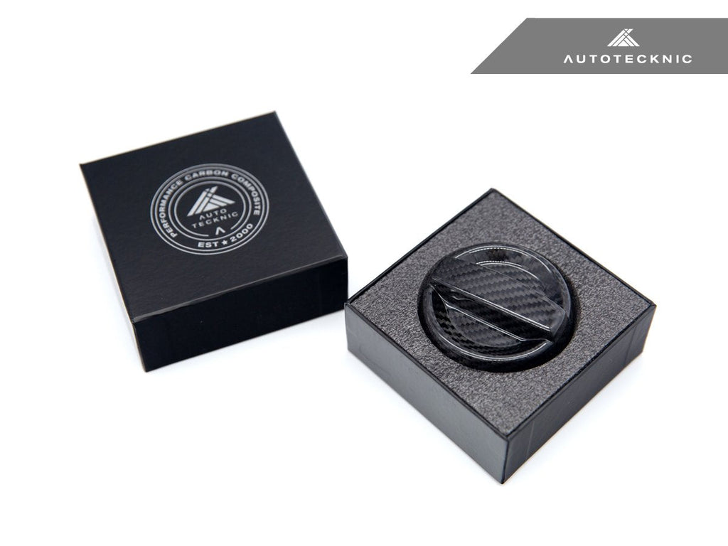 AutoTecknic Dry Carbon Competition Oil Cap Cover - E83 X3