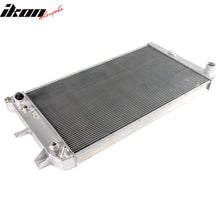 Load image into Gallery viewer, Fits 01-05 Chevy Silverado GMC Sierra 2500 3500 6.6L Cooling Radiator