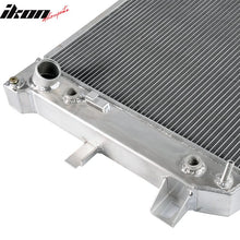 Load image into Gallery viewer, Fits 01-05 Chevy Silverado GMC Sierra 2500 3500 6.6L Cooling Radiator
