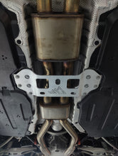 Load image into Gallery viewer, MAD BMW G8x M3 M4 S58 Single Midpipe (Brace Included)
