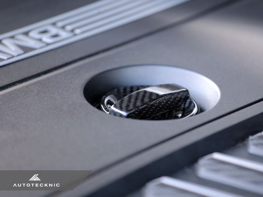 AutoTecknic Dry Carbon Competition Oil Cap Cover - G20 3-Series