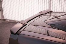 Load image into Gallery viewer, Chevrolet Corvette C6 / C6 Z06 Carbon Fiber Rear Deck Spoiler