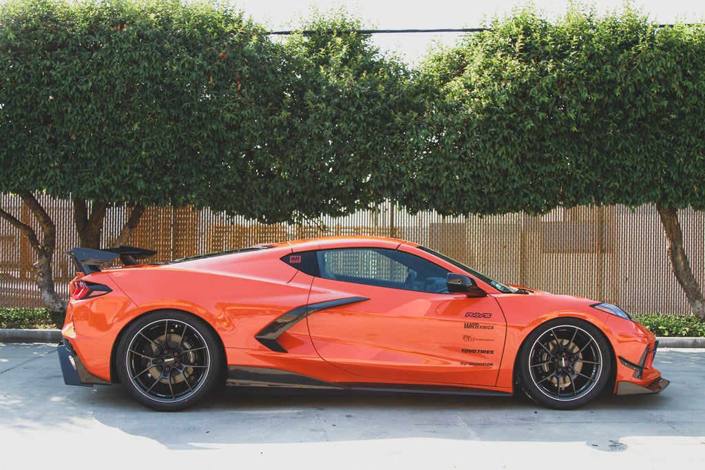 Chevrolet Corvette C8 Carbon Fiber Side Rocker Extensions/ Side Skirts