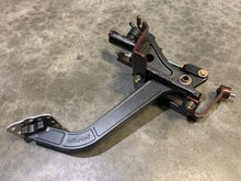 Load image into Gallery viewer, 96-01 JZX100 Chaser / Mark II / Cresta Clutch Pedal Kit