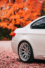 Load image into Gallery viewer, BMW M3 E90/E92/E93 (2008–2013) Spec-R Lowering Springs