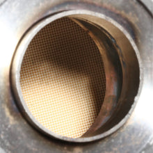 Load image into Gallery viewer, 07-19 Toyota Tundra / 08-18 Sequoia Catalytic Converter 4.6L 5.7L Right