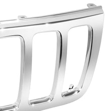 Load image into Gallery viewer, 1999-2004 Jeep Grand Cherokee Laredo Style Chrome Grille Assembly