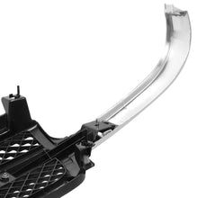 Load image into Gallery viewer, 1999-2002 Chevrolet Silverado 2500HD/3500HD Chrome Black Grille
