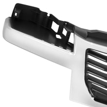 Load image into Gallery viewer, 2004-2013 Chevrolet Colorado/Canyon Chrome/Black Grille Assembly