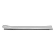 Load image into Gallery viewer, 2018-2020 Subaru Crosstrek Front Right Grille Trim Molding