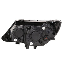 Load image into Gallery viewer, 2014-2015 Kia Sorento OE Style Halogen Headlight w/ LED DRL - Right