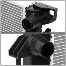 Load image into Gallery viewer, 2007-2008 Ford Expedition OEM Radiator 5.4L V8 Standard Cooling