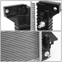 Load image into Gallery viewer, 2007-2009 Ford Expedition / 2007-2013 Lincoln Navigator Radiator