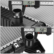 Load image into Gallery viewer, 11-17 Ford F-150/Expedition Lincoln Navigator OEM Radiator