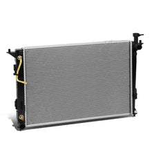 Load image into Gallery viewer, 10-18 Hyundai Santa Fe / 11-15 Kia Sorento OEM Radiator