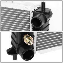 Load image into Gallery viewer, 1997-1998 Ford Expedition F-150 F-250 OEM Radiator