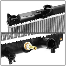 Load image into Gallery viewer, 92-98 Suzuki Sidekick / 94-98 Geo Tracker OEM Radiator Auto Trans