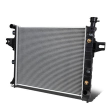 Load image into Gallery viewer, 2001-2004 Jeep Grand Cherokee OEM Radiator 4.7L Automatic