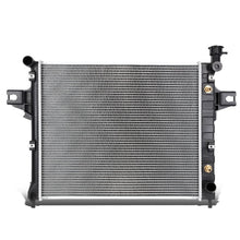 Load image into Gallery viewer, 2001-2004 Jeep Grand Cherokee OEM Radiator 4.7L Automatic