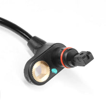 Load image into Gallery viewer, 2005-2010 Jeep Grand Cherokee / Commander Front Sensor