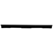 Load image into Gallery viewer, 2004-2012 Chevrolet Colorado Tailgate Molding