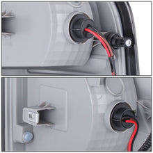 Load image into Gallery viewer, 2015-2022 Chevrolet Colorado OE Style Tail Light - Left Side