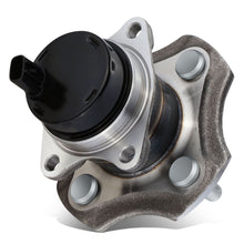 Load image into Gallery viewer, 2004-2006 Toyota Echo / Scion xA xB Wheel Hubs &amp; Bearings