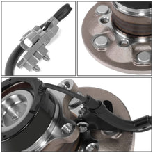 Load image into Gallery viewer, 2004-2008 Chevrolet Colorado Wheel Hubs &amp; Bearings RWD ZQ8 Sport