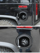 Load image into Gallery viewer, Hummer H2 ABS &amp; Aluminium Alloy Anti-Theft Fuel Tank Cap Cover 2003 - 2009