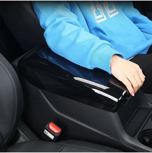Load image into Gallery viewer, Honda CR-V 6th Gen Center Console Armrest Cover – ABS Protective Trim (2023–2025)