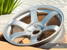 Load image into Gallery viewer, Volk Racing TE37 Saga S-Plus 18x9.5 +22 5x114.3 Diamond Silver - GR Corolla / EVO (Set of 4)